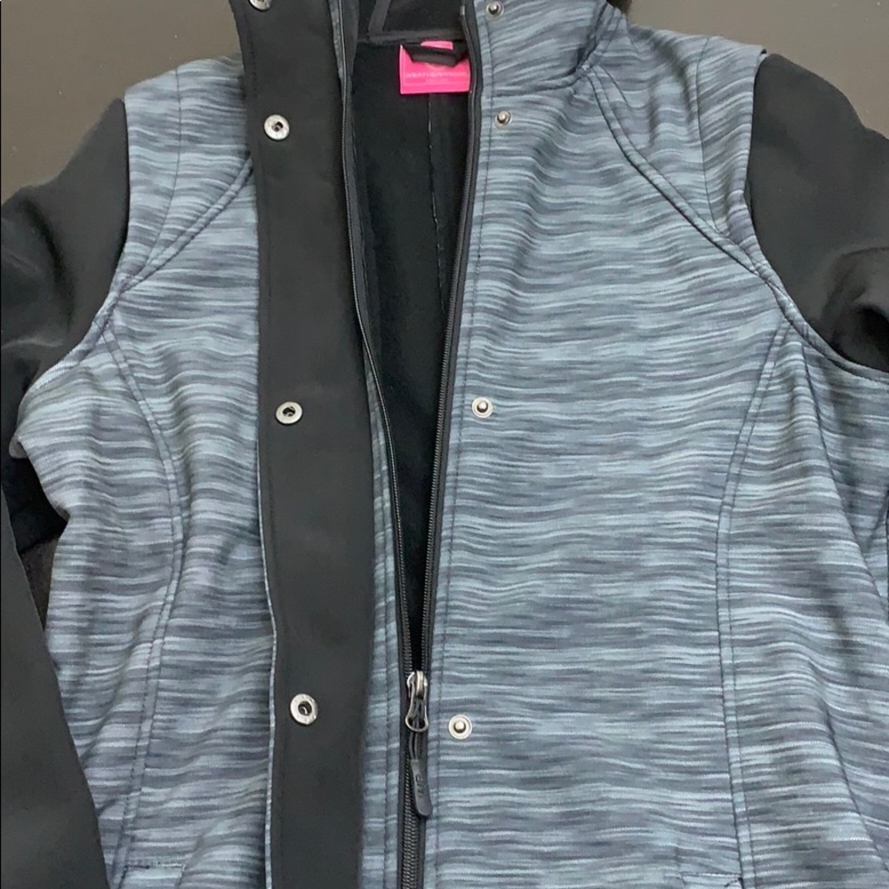 Weatherproof Coat - Picture 4 of 5